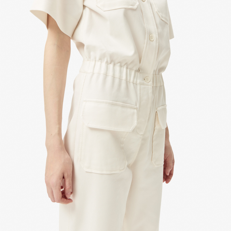 Женский комбинезон Lacoste классического кроя