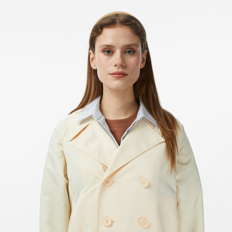 Женская куртка Lacoste