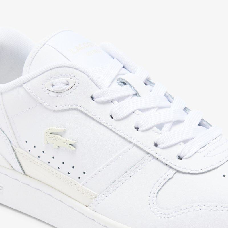 Женские кроссовки Lacoste