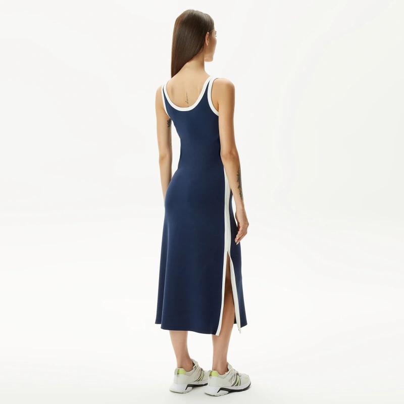 Женское платье Lacoste