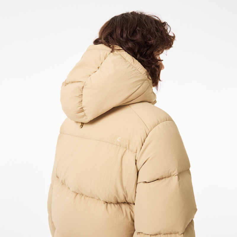 Женская короткая куртка Lacoste с капюшоном