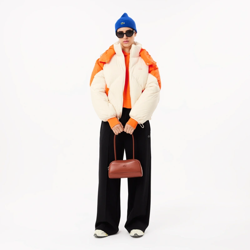 Женская короткая куртка Lacoste с высоким воротом и капюшоном